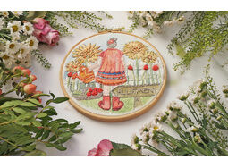 Sunflower Girl Linen Embroidery Pattern Design