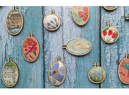 *NEW* Mini Embroidery Hoop magnetic needleminder with free UK delivery! alternative