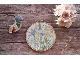 Farewell Summer Stitch Set: Hand Embroidery Panel with stitch guide alternative