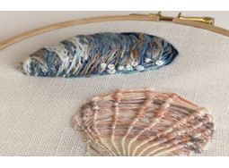 AN INTRODUCTION TO MODERN 3D RAISED EMBROIDERY, FRIDAY 29TH MAY 11 AM - 4PM alternative