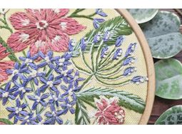 *NEW* Golden Hour Blooms 6inch floral hand embroidery pattern