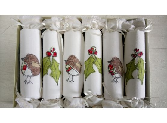 Christmas Cracker Box set of 6 Robin and Holly Embroidered Set